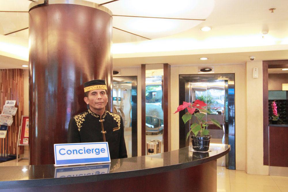 Collection O 7 Hotel Melawai Yakarta Exterior foto