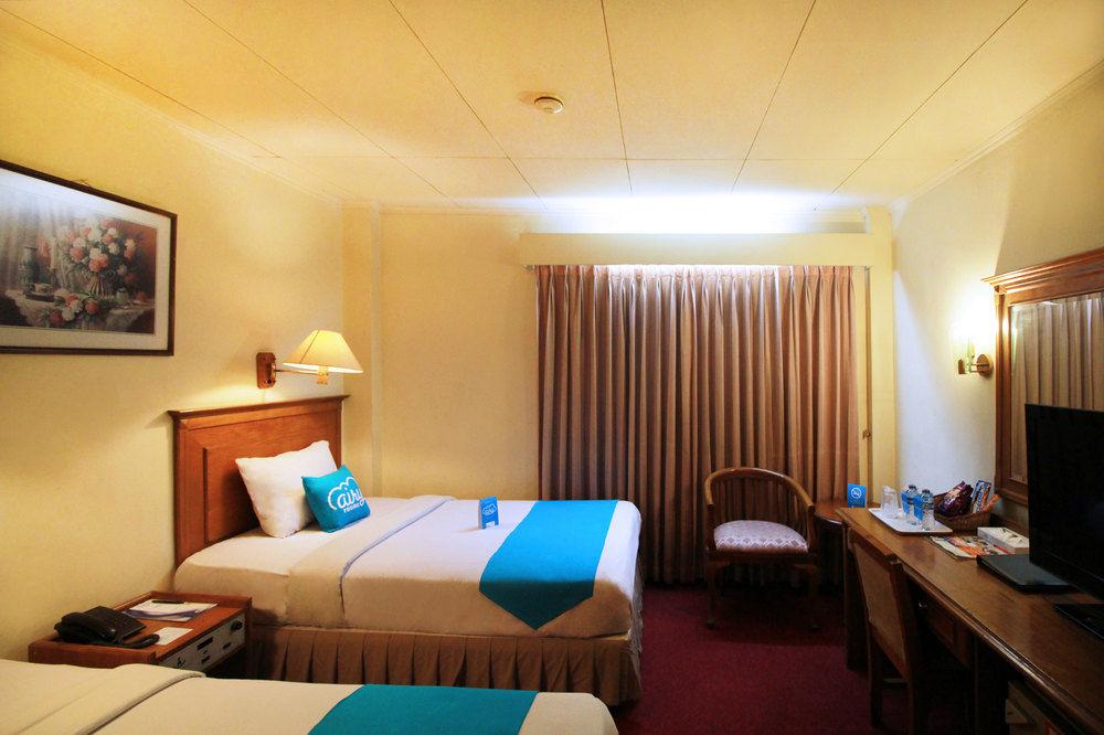 Collection O 7 Hotel Melawai Yakarta Exterior foto