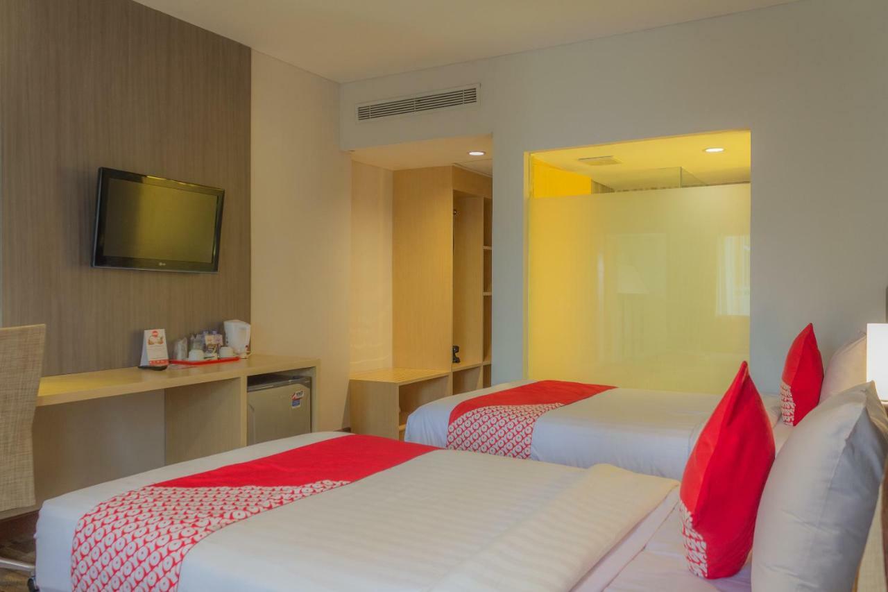 Collection O 7 Hotel Melawai Yakarta Exterior foto