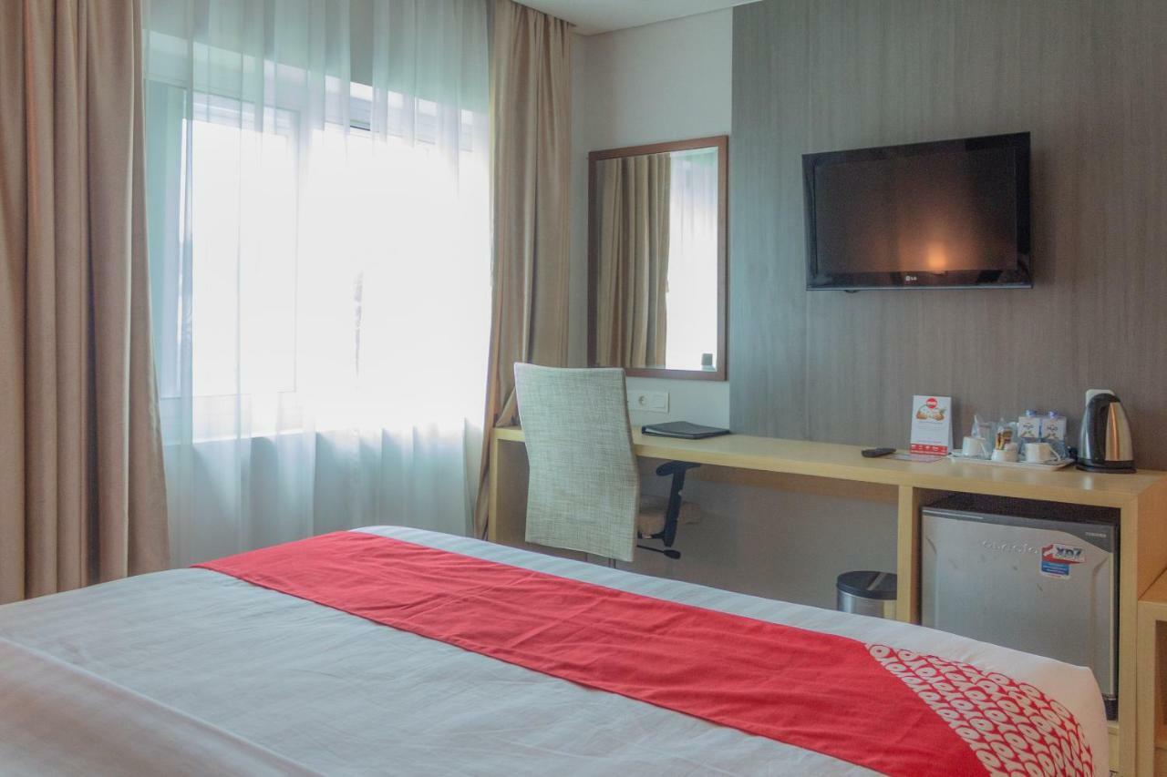 Collection O 7 Hotel Melawai Yakarta Exterior foto