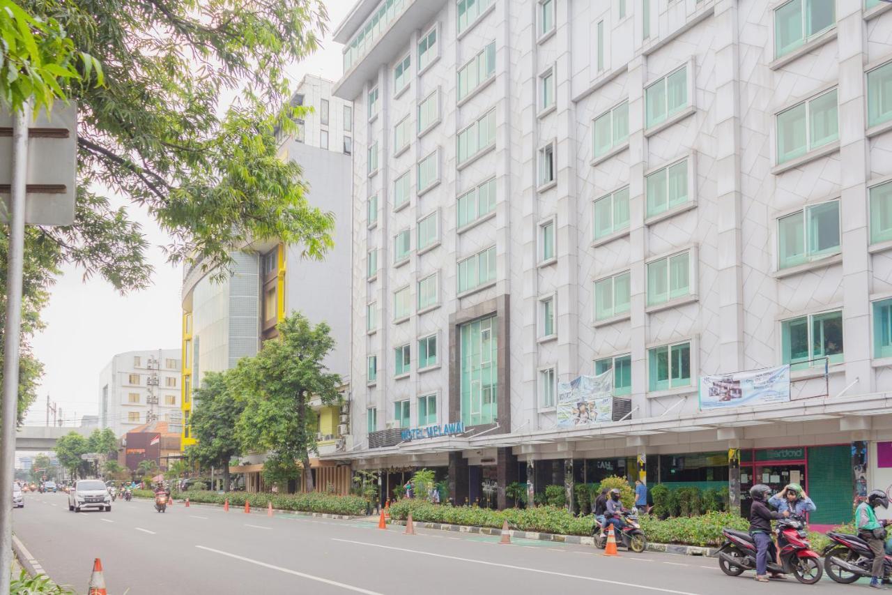 Collection O 7 Hotel Melawai Yakarta Exterior foto