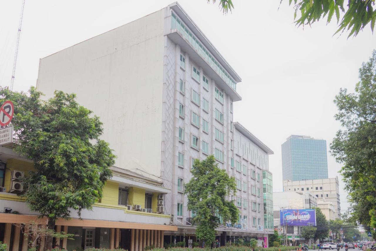 Collection O 7 Hotel Melawai Yakarta Exterior foto